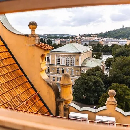 Riverside Duplex Loft