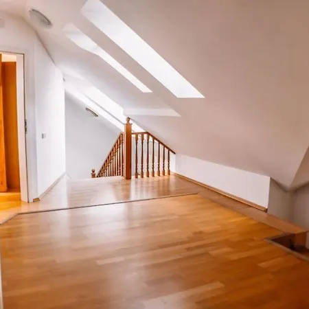 Riverside Duplex Loft * Prague